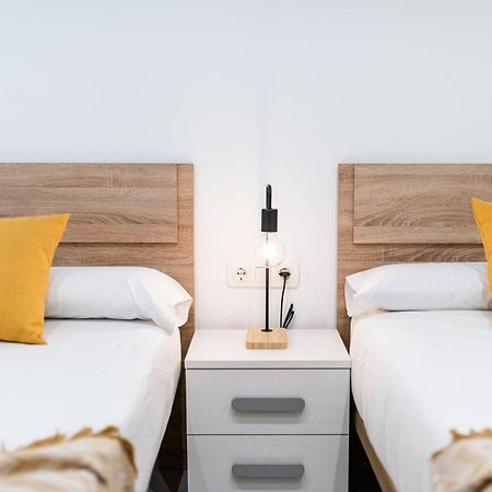 Wekey Homes Granada, Elvira Suites Centro Экстерьер фото