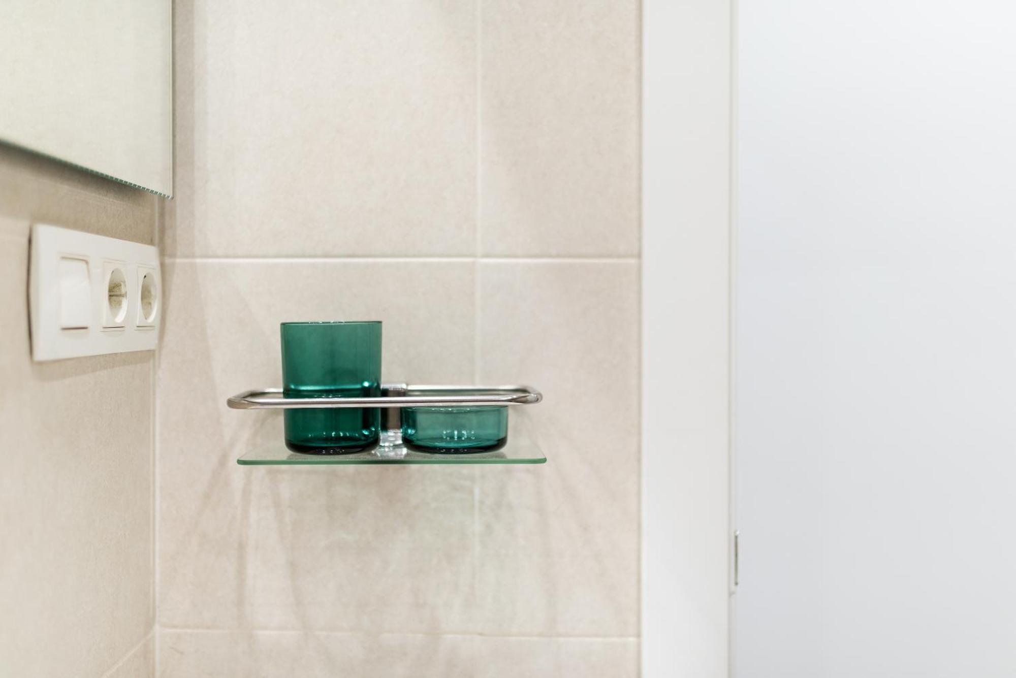Wekey Homes Granada, Elvira Suites Centro Экстерьер фото