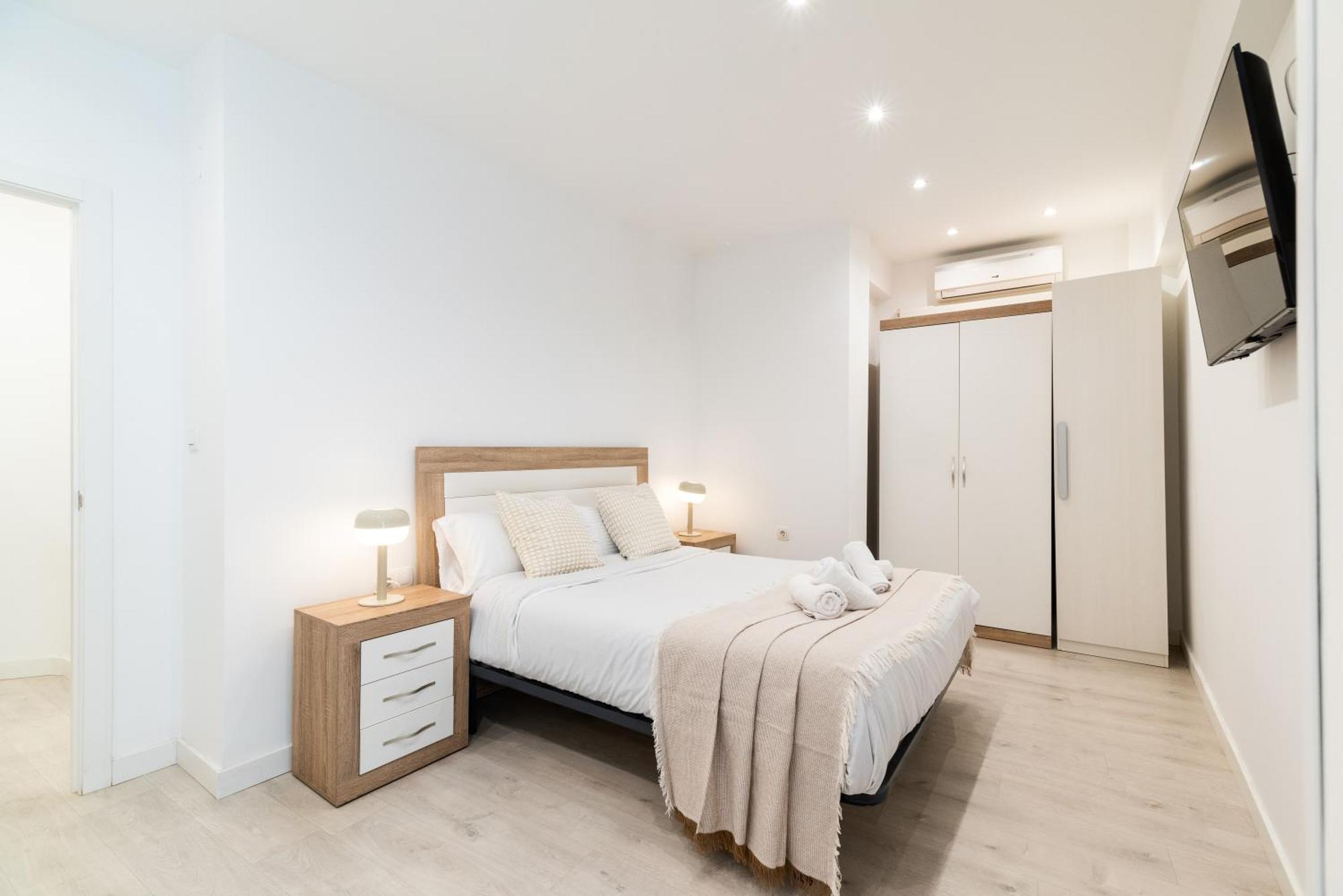 Wekey Homes Granada, Elvira Suites Centro Экстерьер фото