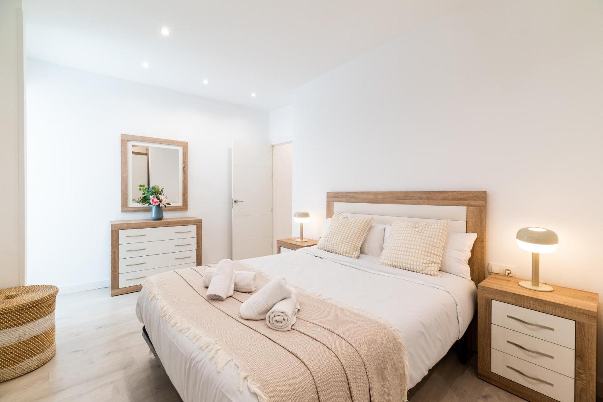 Wekey Homes Granada, Elvira Suites Centro Экстерьер фото