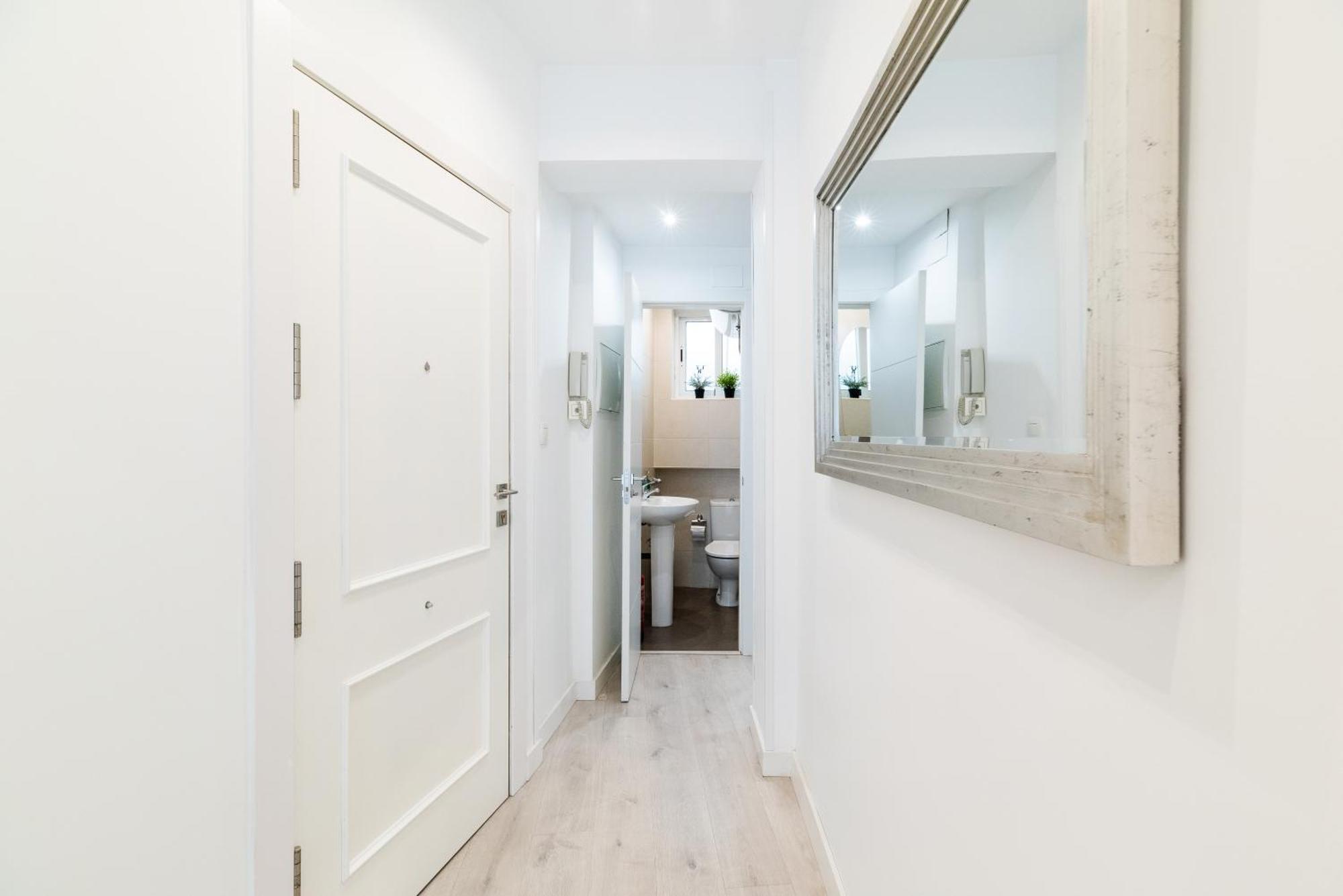 Wekey Homes Granada, Elvira Suites Centro Экстерьер фото